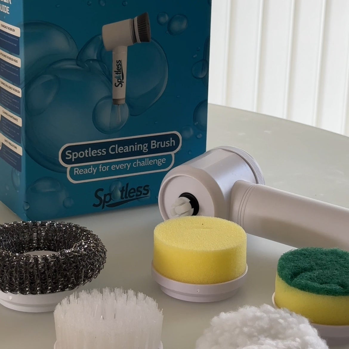 Spotless - Elektrisk rengjøringsbørste hvit